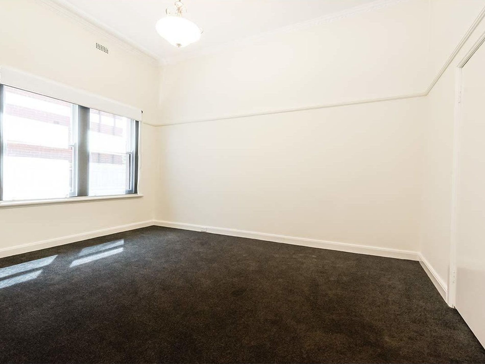 2/107 Westbury Street, Balaclava