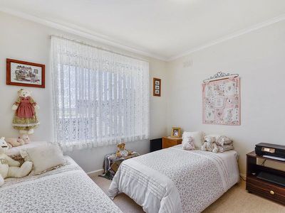 11 Hutchesson Street, Millicent