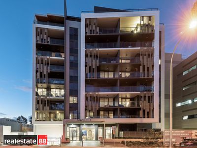 107 / 172 Railway Parade, West Leederville