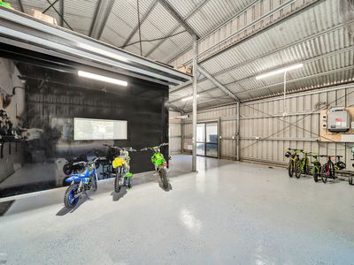 61 Fretwell Road, White Rock