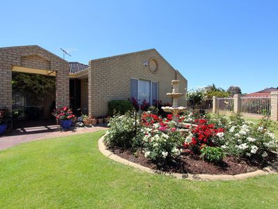 2 Klein Court, Winthrop