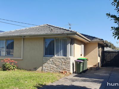 2 Rosebery Street, Altona Meadows