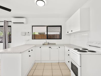 1 / 165 Buchan Street, Bungalow