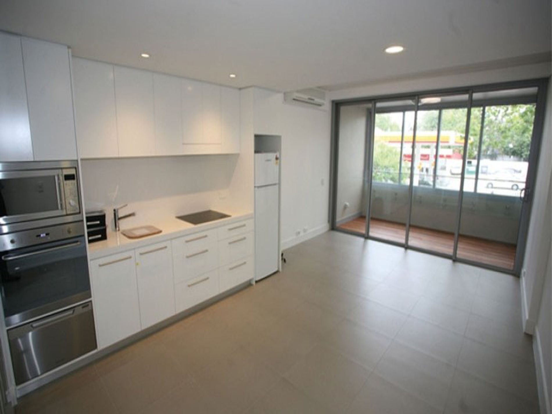 310 / 520 Cnr Miller Street & Palmer Street, Cammeray