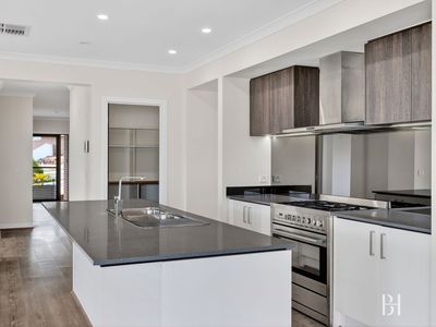 15 Aspect Boulevard, Broadford