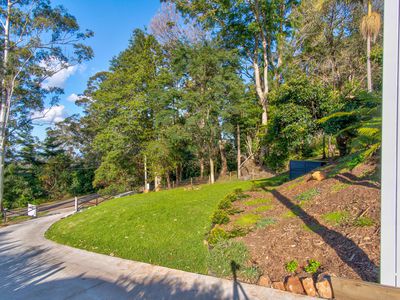 80 CONTOUR ROAD, Tamborine Mountain