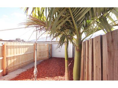 1 / 716 Barkly Street, West Footscray
