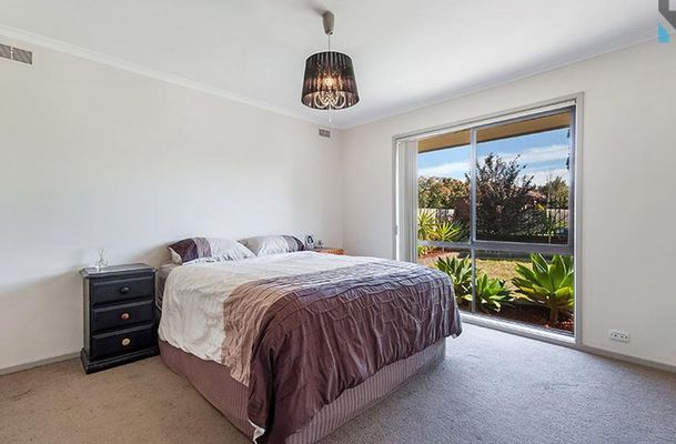 33 Wattleglen Street, Craigieburn