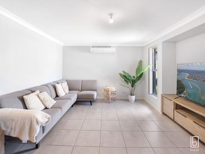 33 Cadonia Road, Tuggerawong