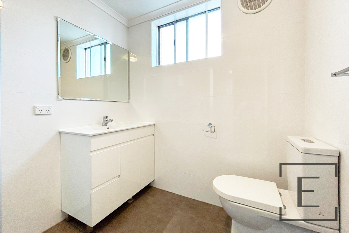 2 / 5 Homebush Road, Strathfield