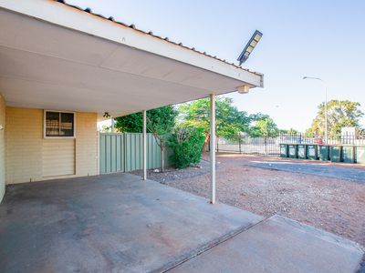 8 / 23 Daylesford Road, South Hedland