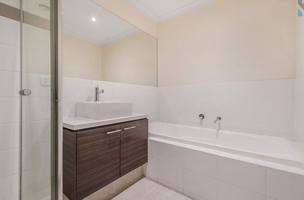 10 / 8 Moresby Court, Craigieburn