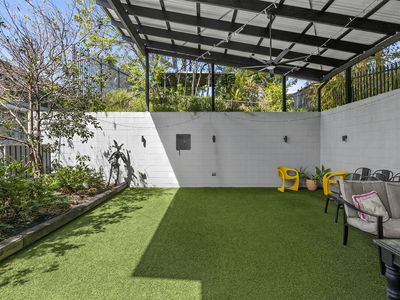 2 Normanby Terrace, Kelvin Grove