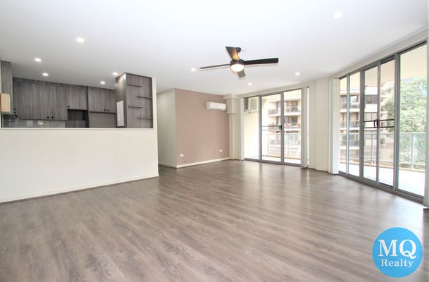 12 / 17-19 Hassall Street, Parramatta