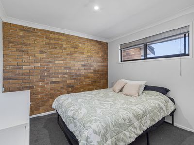 1 / 13 Royal Palm Court, Southport