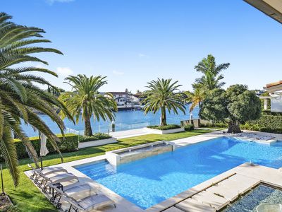 249-255 Monaco Street, Broadbeach Waters