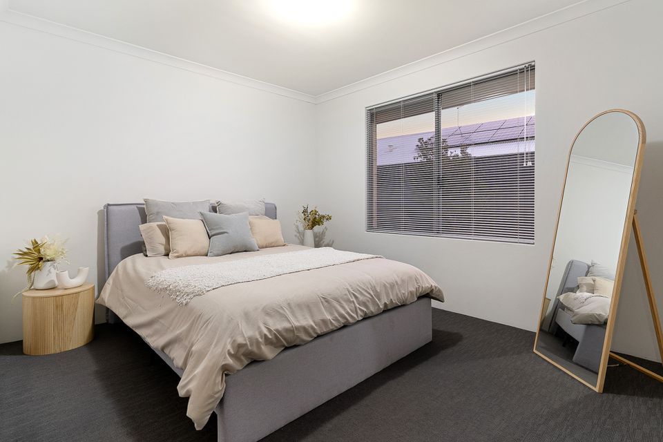 11 AUBURN WAY, Baldivis
