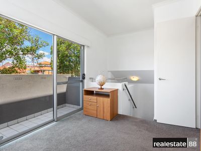 1 / 29 Rawlins Street, Glendalough