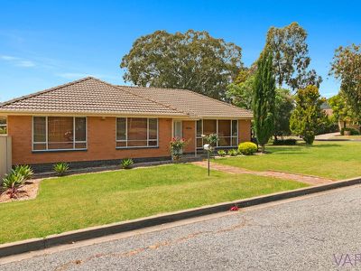 1A Highbury Drive, Highbury