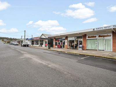 Beauty Point Post Office, Newsagency, and Grocery