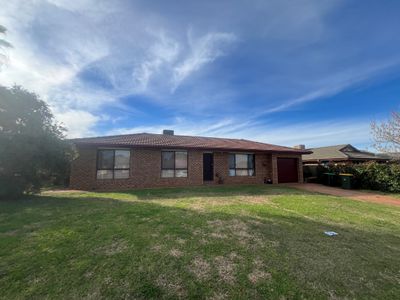 5 Kookaburra Close, Dubbo