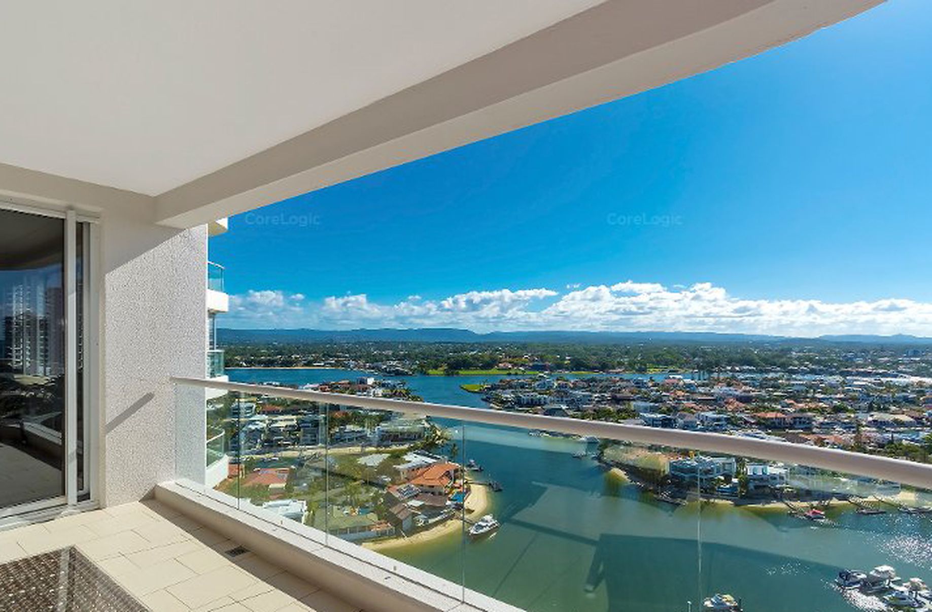 123 / 12 Commodore Drive, Surfers Paradise Smart Real Estate 123 / 12 Commodore Drive, Surfers Paradise Smart Real Estate