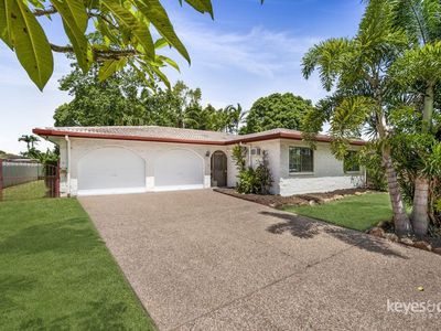 9 Wistaria Court, Annandale