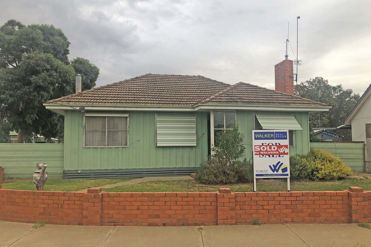 8 Lynton Crescent, Kyabram