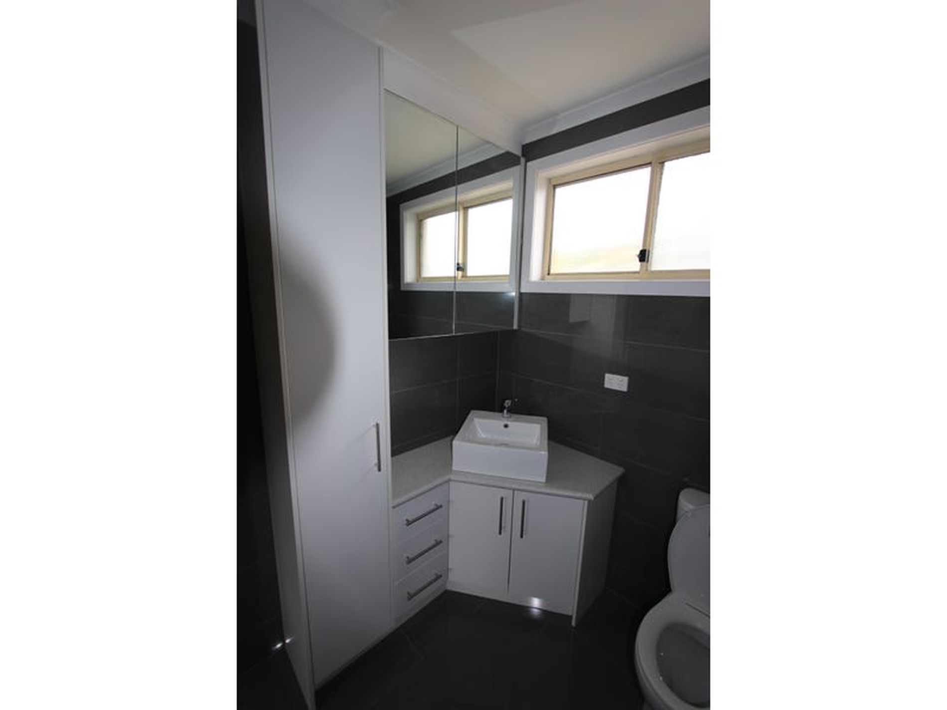 3 / 11 Karoomba Avenue, Herne Hill