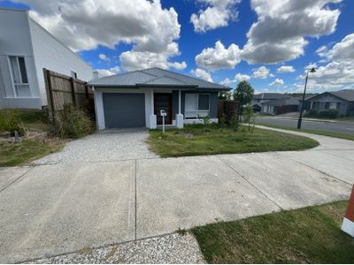 78 Alesana Drive, Bellbird Park