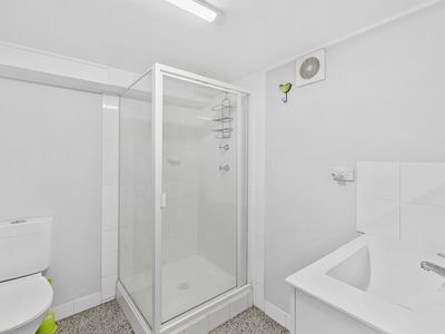 24 Gum Street, Blackwater