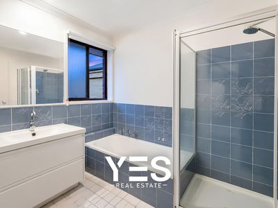 1 Heathcote Court, Endeavour Hills