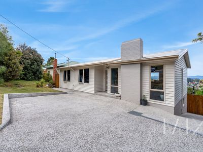 81 Waverley Street, Bellerive