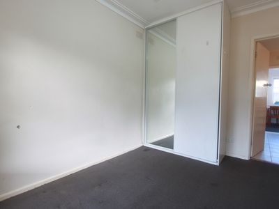 1 / 8 Morton Street, Clayton