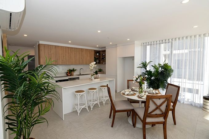 212 / 11 Waterside Retreat, Birtinya