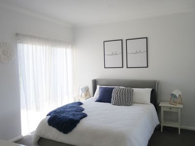 8/3 Leeder Street, Glendalough