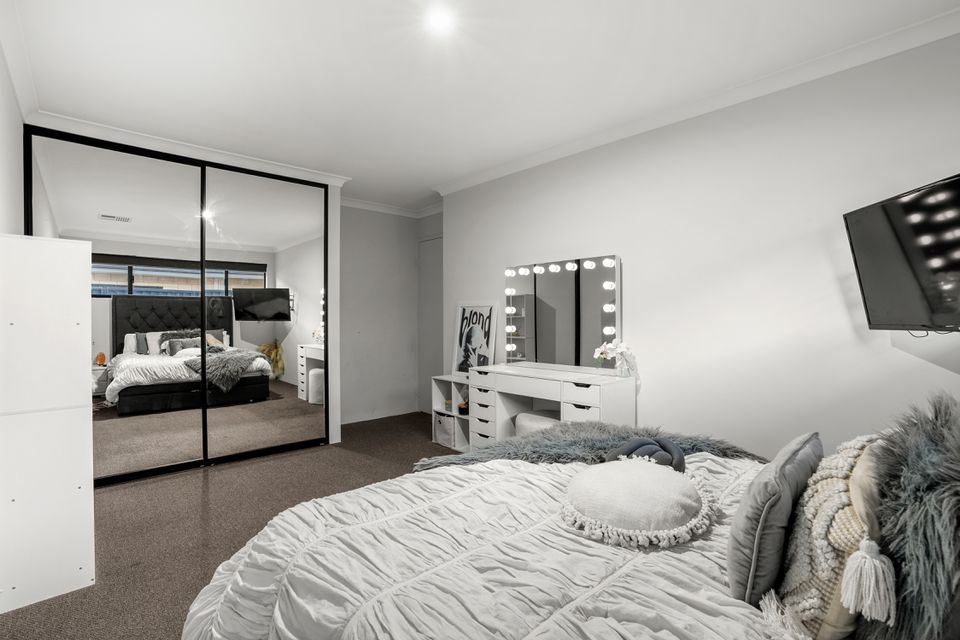 77 Avoca Chase , Baldivis