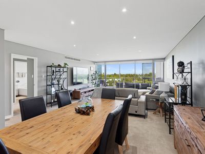 15 / 39-43 Bow River Crescent, Burswood