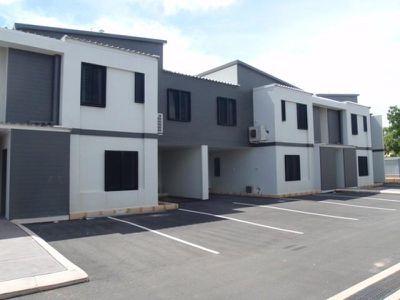 2 / 1 Lawson Street, South Hedland