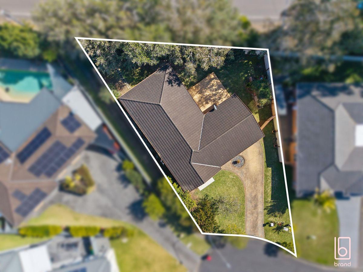 6 Albatross Close, Forresters Beach