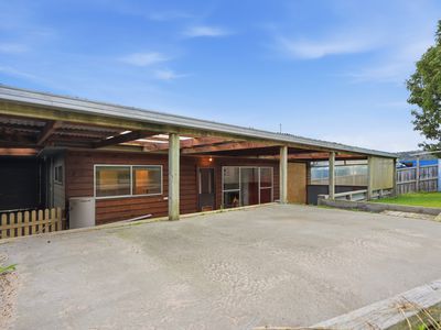 8 Fourth Avenue, Dodges Ferry