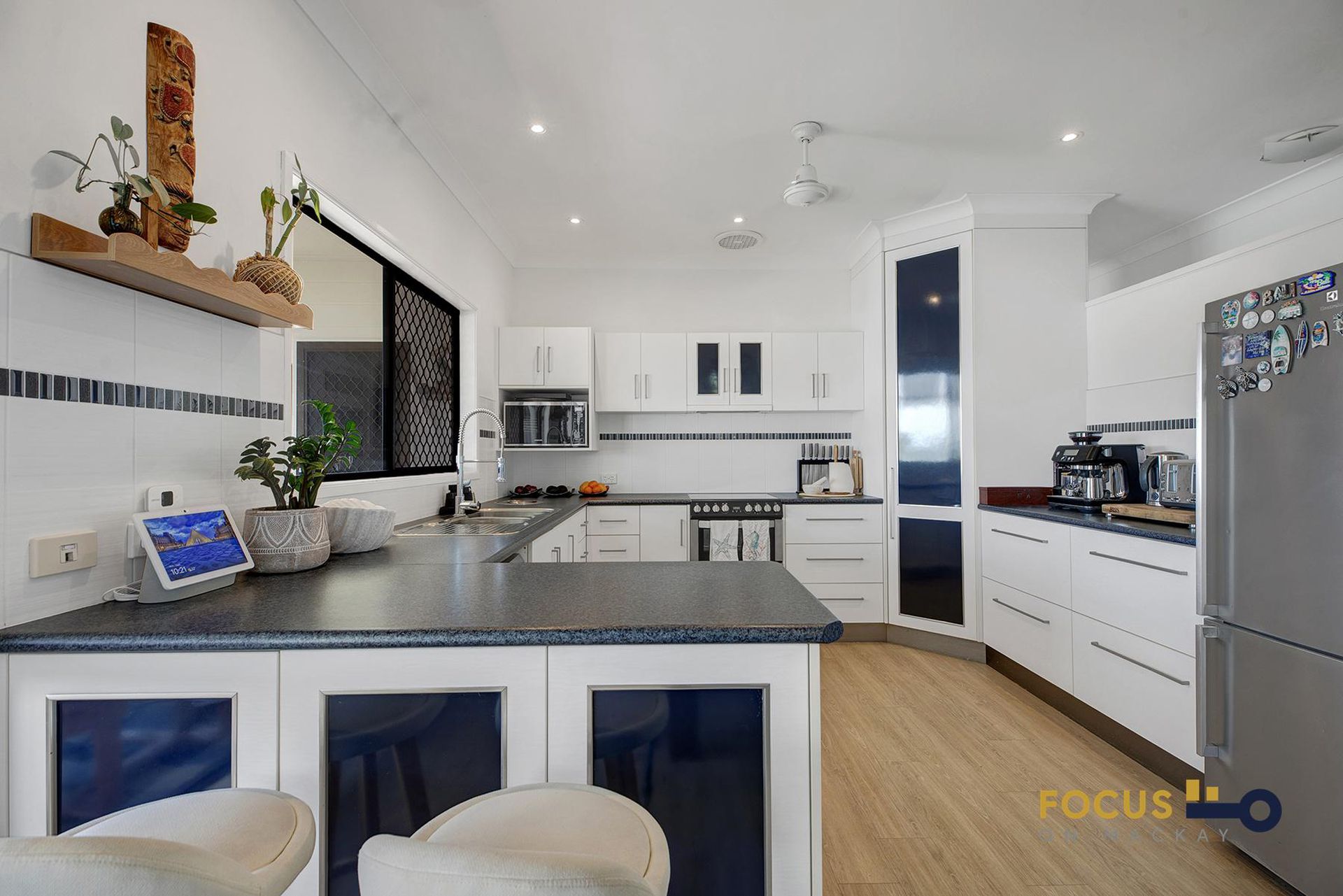 4 Campbell St, Campwin Beach