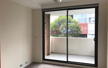 C212 / 3 BRENNAN Street, Alexandria
