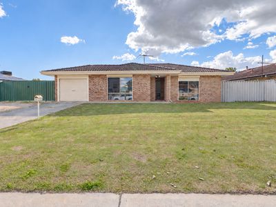 37 Bodicoat Drive, Brookdale