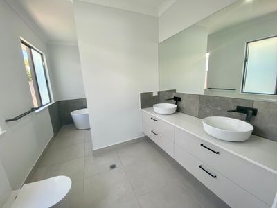 40 Seaside Parade, Palm Cove