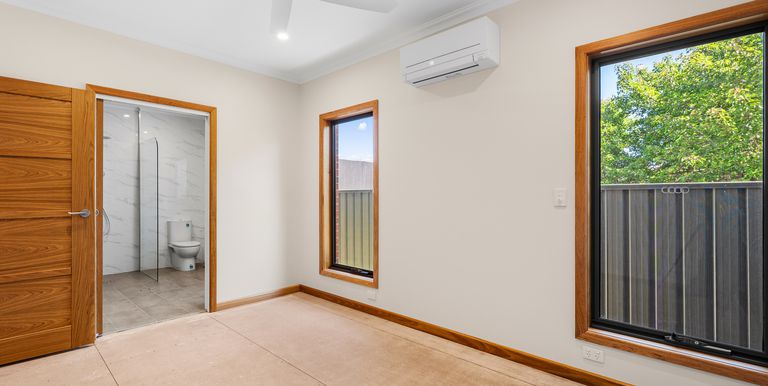 2 / 14A McGuinness Street , Euroa
