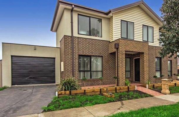 2 Ravenwoods Way, Craigieburn