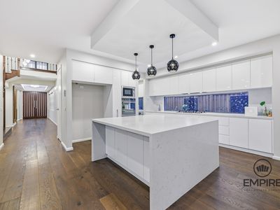 3 Pedro St, Clyde North