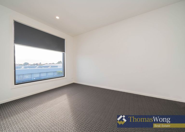 3 / 302 Huntingdale Road, Huntingdale
