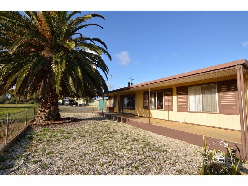 7511 Hunter Road, Bowhill